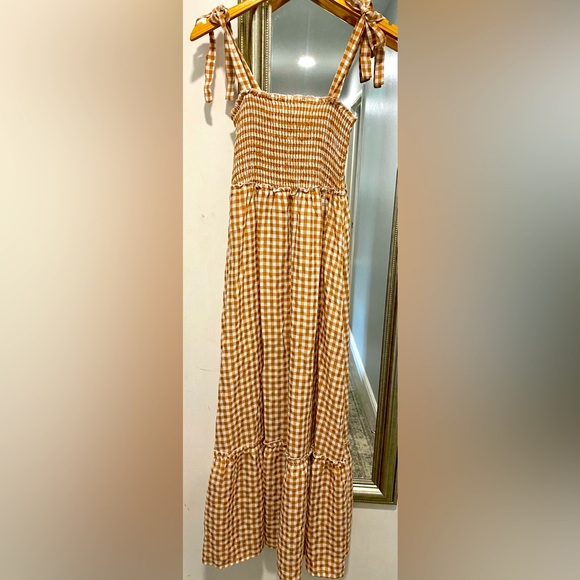 SHEIN Dresses & Skirts - SHEIN: medium maxi dress with shoulder tie details